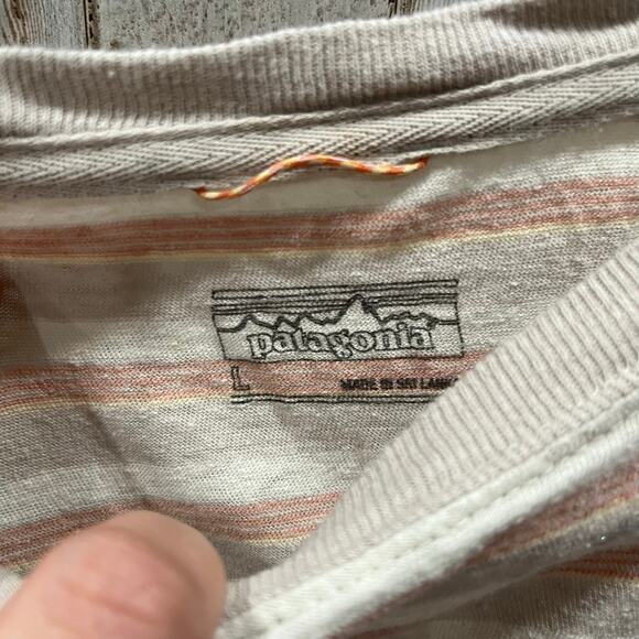 Patagonia Men's Trail Harbor Pocket Tee Hemp Organic Cotton Large Tan Stripe - Picture 3 of 7